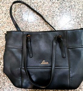 Lavie Tote Bag