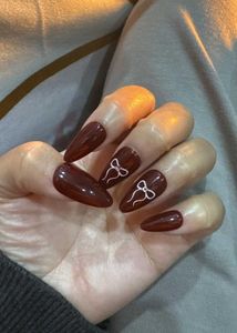 Nails With Manicure Kit