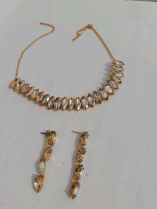Pendent Set