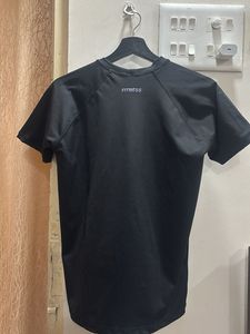 Black T-shirt