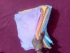 Soft Puffy Multicolored Handkerchiefs,6 In Colour