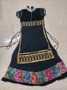 Black & Gold Embellished Anarkali