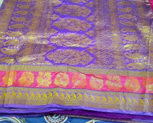 women&#39;s festival saree