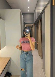 SUPER CUTE PASADENA PINK CROP TOP 💗