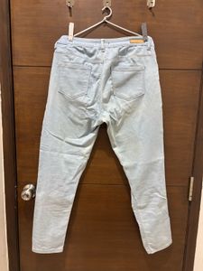 4 Jeans For Just 800!