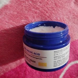 skin brightning night cream
