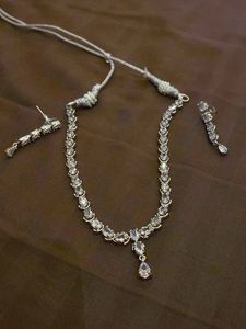 Elegant Necklace &amp; Earring Set