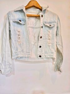 🎁Buy 1, Get 1 Free🎁Denim Jacket Size Small