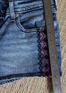 Levi&#39;s Denim Shorts