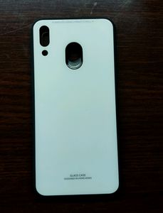 Samsung Galaxy M20 Cover.