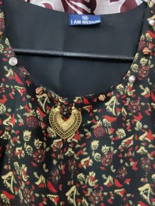 Sleeveless Kurti With Shrug