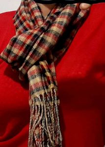 Plaid Scarf with Fringes