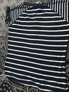 basic t-shirt for women