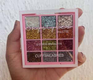 New - Glitter Eyeshadow Pallete (new &amp; unused)