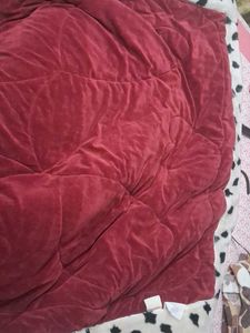 Cozy Maroon Comforter