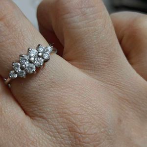 Sparkling Silver Ring