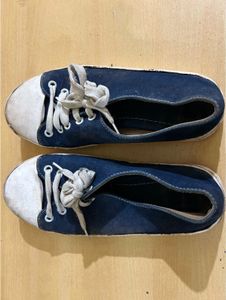 Denim Shoes 💙