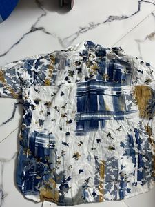 A Crop Top With Floral Design