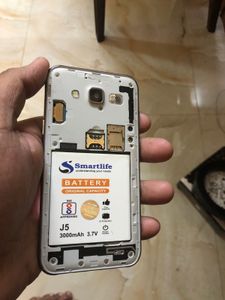 Samsung J5 Well Men tainted Condition 4G Phone exp