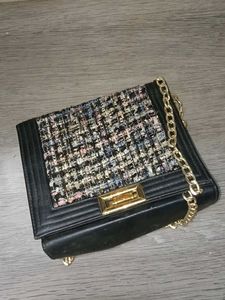 Chic Tweed Handbag