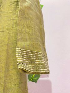 Elegant Embroidered Kurta