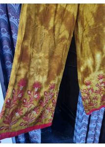 End Season Sale !!Beautiful 3 suits with dupatta