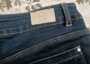 Stylish Blue Denim Jeans