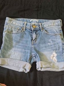 Size 28 Shorts