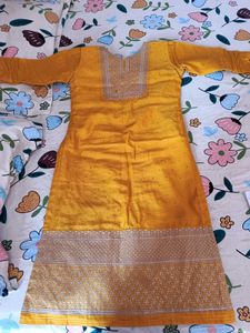 Selling Chanderi Set