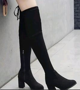 Knee Length Boots 🎀(SSS)