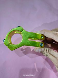 Wake Stem (Bicycle Handlebar)