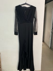 Elegant Black Maxi Dress