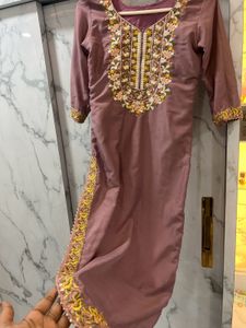 Lavender embroidered kurta