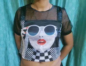 Graphic Print Crop Top