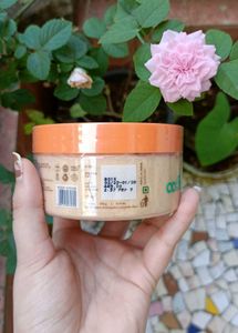mCaffeine grapefruit Body Scrub