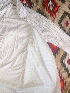 Patterned White Button-Down Shirt