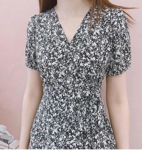 Black White V Neck Floral Printed