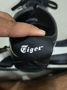 Onitsuka Tiger Shoes