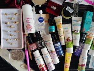 MYSTERY SKINCARE- ANY 4 WITH FREEBIES ❤️