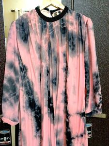 Tie-Dye Long Sleeve Dress