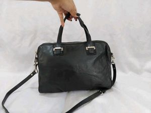 Coach Handbag / Slingbag