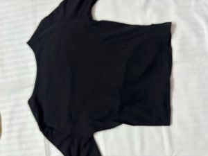 b&amp;w cutout top