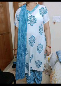 New Blue Flower Print Suit