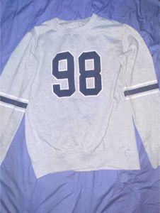 Grey Sweatshirt - Number 98