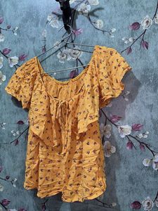 Floral Off-Shoulder Top