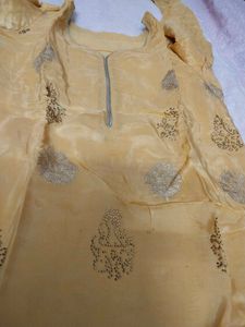 💥Dhamaka Set,💥Elegant Embroidered Kurta Plazo