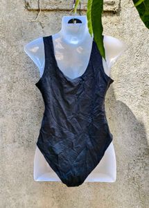 I. BLACK BODYSUIT