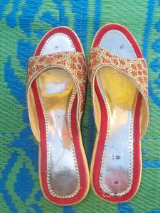 Sandal