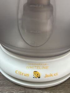 Vintage Whitetone Citrus Juicer