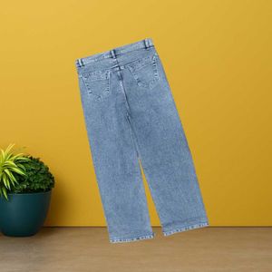Women sky blue straight jeans size 30 (O-97)